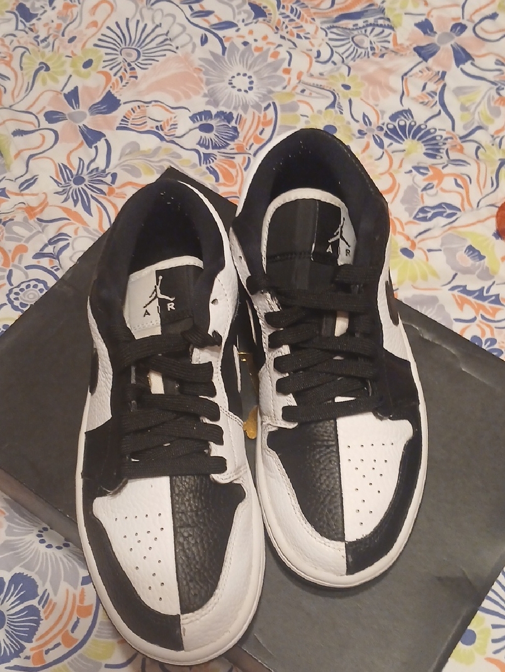 Jordan 1 Low Homeage Split